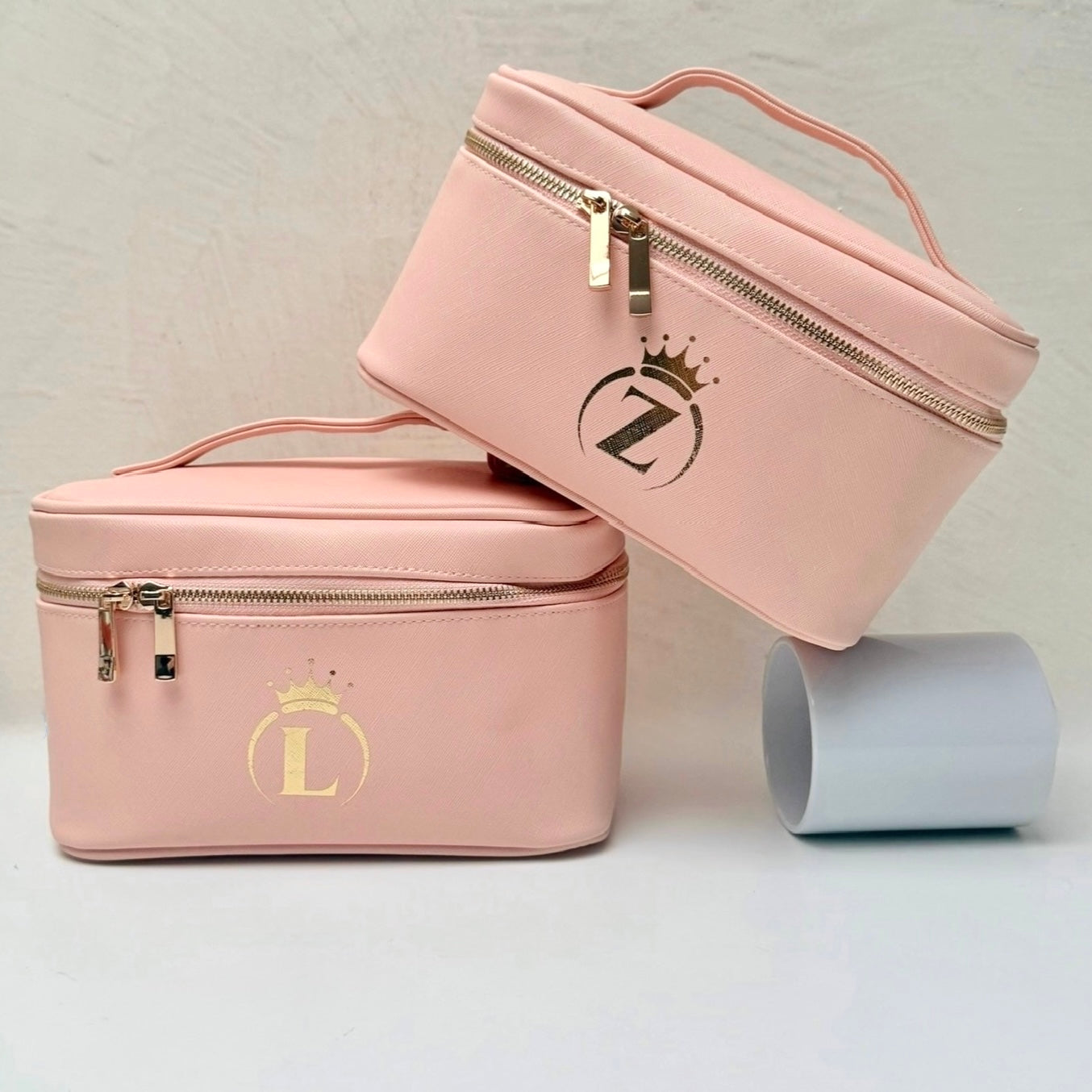 Beauty-case rosa personalizzabile con iniziale corona oro  - regalo Princess CG CREATIONS Svizzera