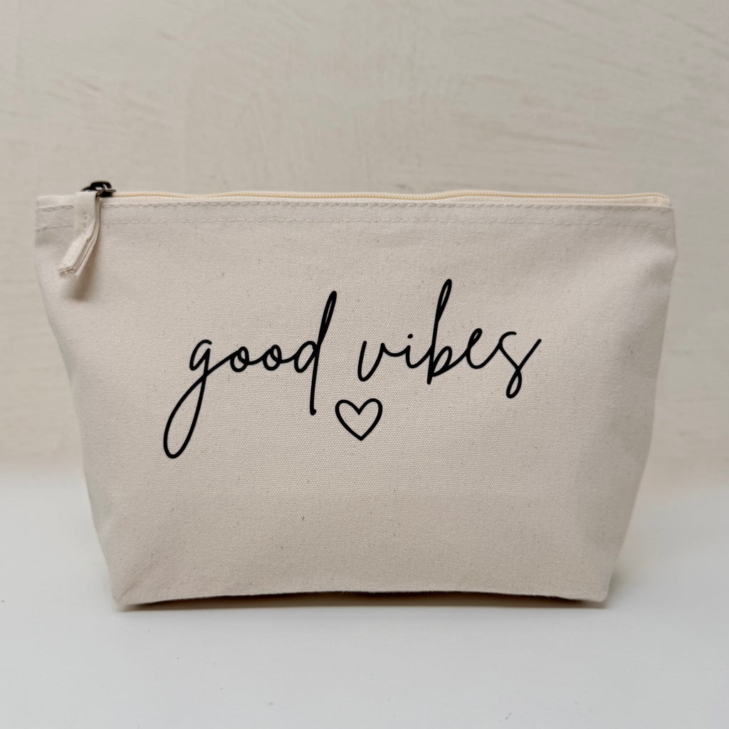 Pochette in cotone naturale con scritta Good vibes - CG CREATIONS Svizzera