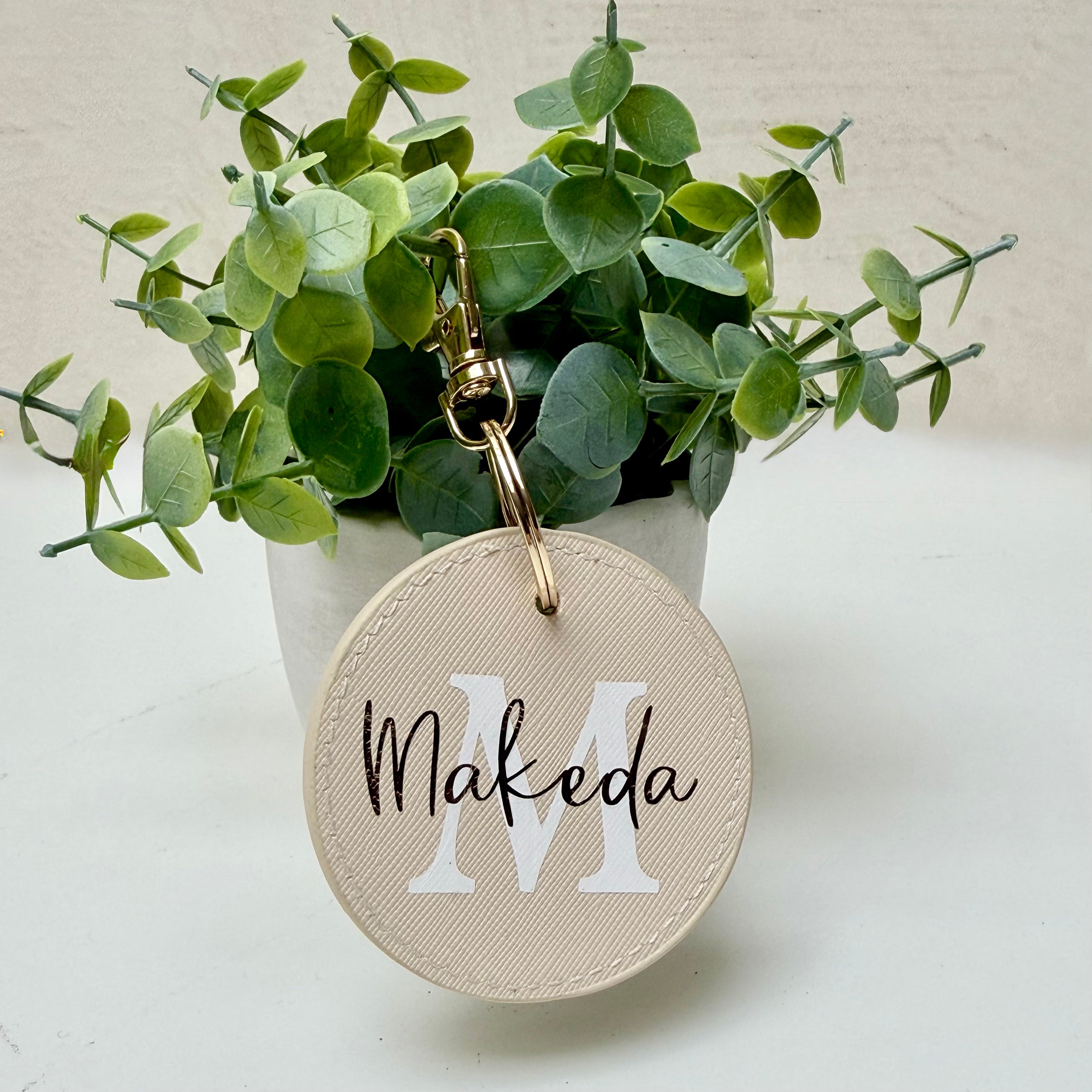 Portachiavi cerchio beige personalizzato nome design elegante CG CREATIONS Svizzera